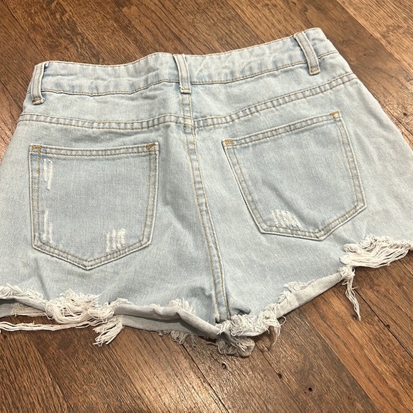 TIC:TOK Jean shorts #1376, size Large (8-10) - Picture 4 of 5